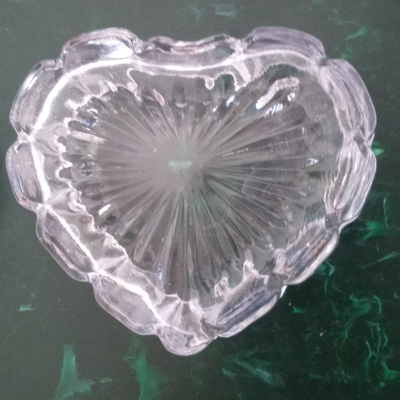Vintage Home Interiors Glass Heart Shaped Trinket - Picture 5 of 6